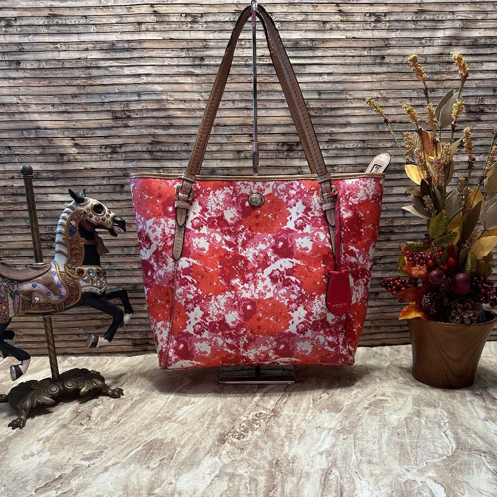 EUC Coach Pink Floral Satchel